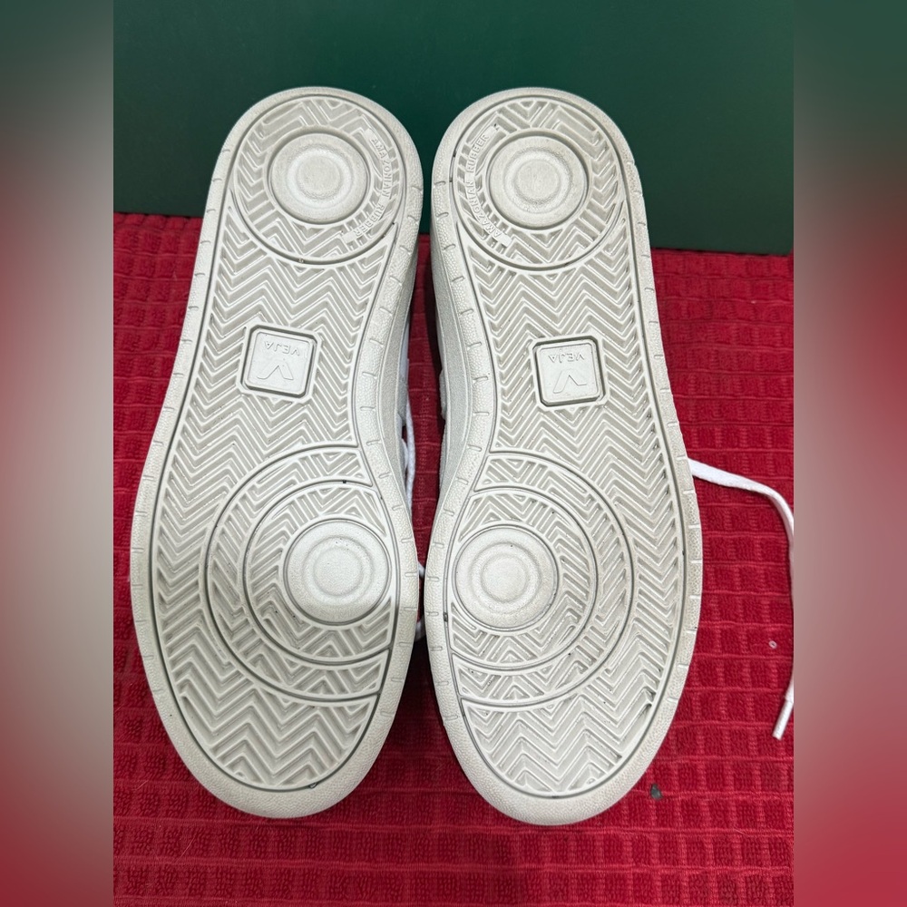 Veja - URCA CWL White/ Natural Leather Sneakers Women's Size US 9.5 - Picture 6 of 9